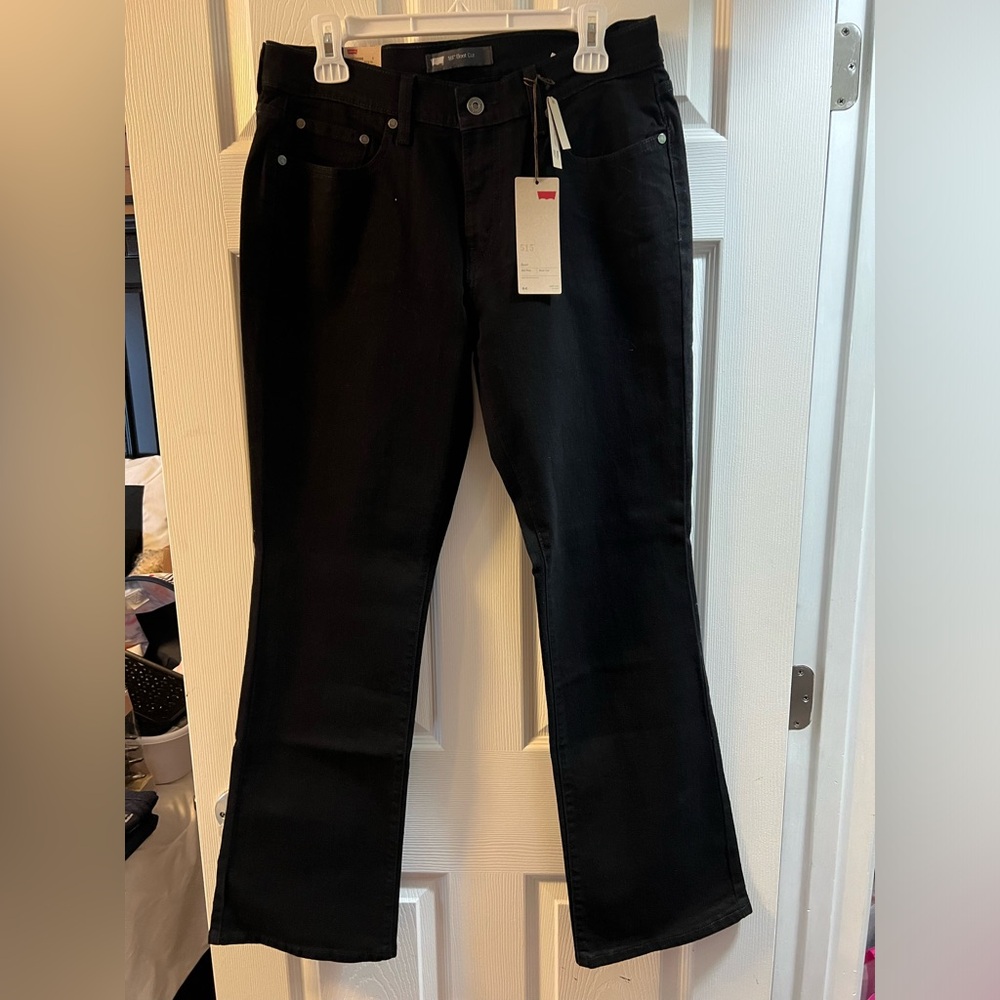 NWT 515 Black Denim Jeans